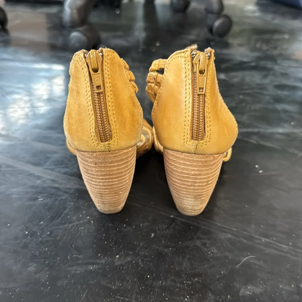 Seychelles vintage yellow wedge - Picture 3 of 9